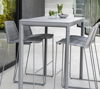 Breeze bar chair, stackable