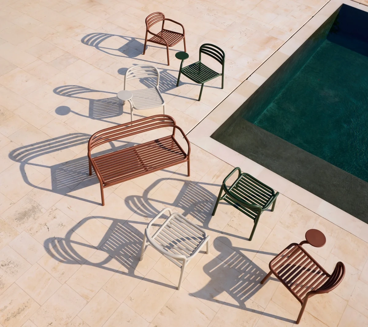 Bliss lounge chair w/side table right
