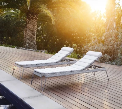 Breeze sunbed, stackable