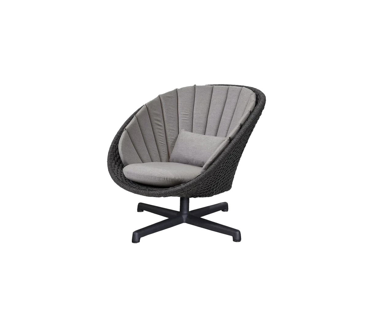 Peacock lounge chair w/swivel aluminium base