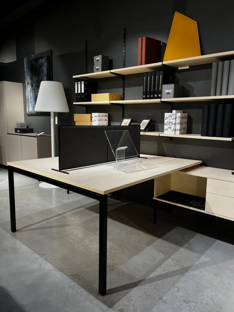 KVADRO XL work desk