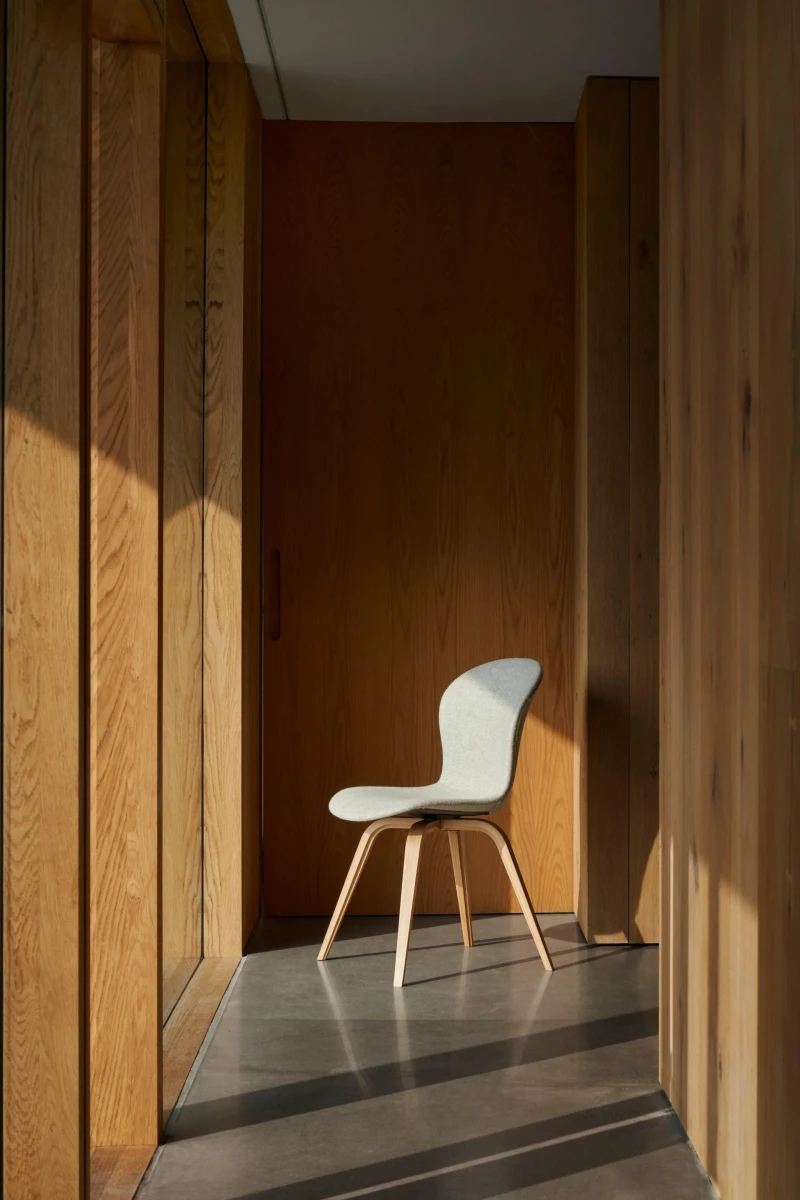 Hauge dining chair