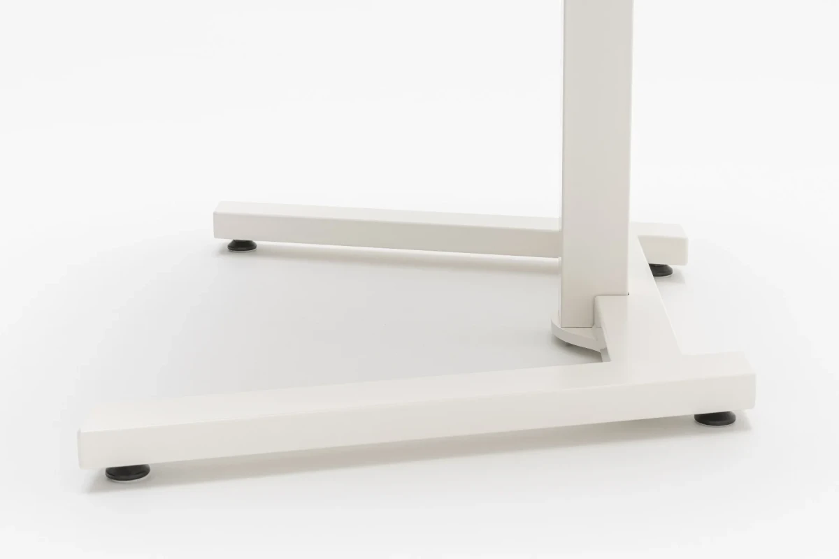 OGI ONE desk
