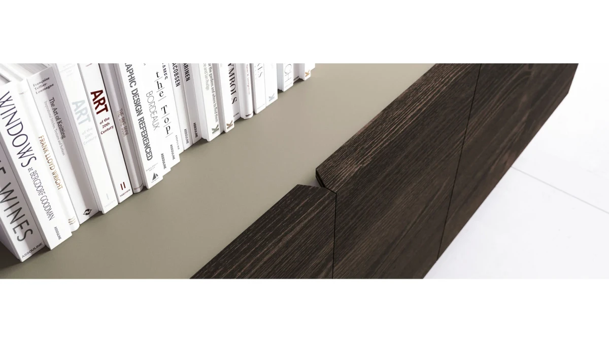 JERA executive desk