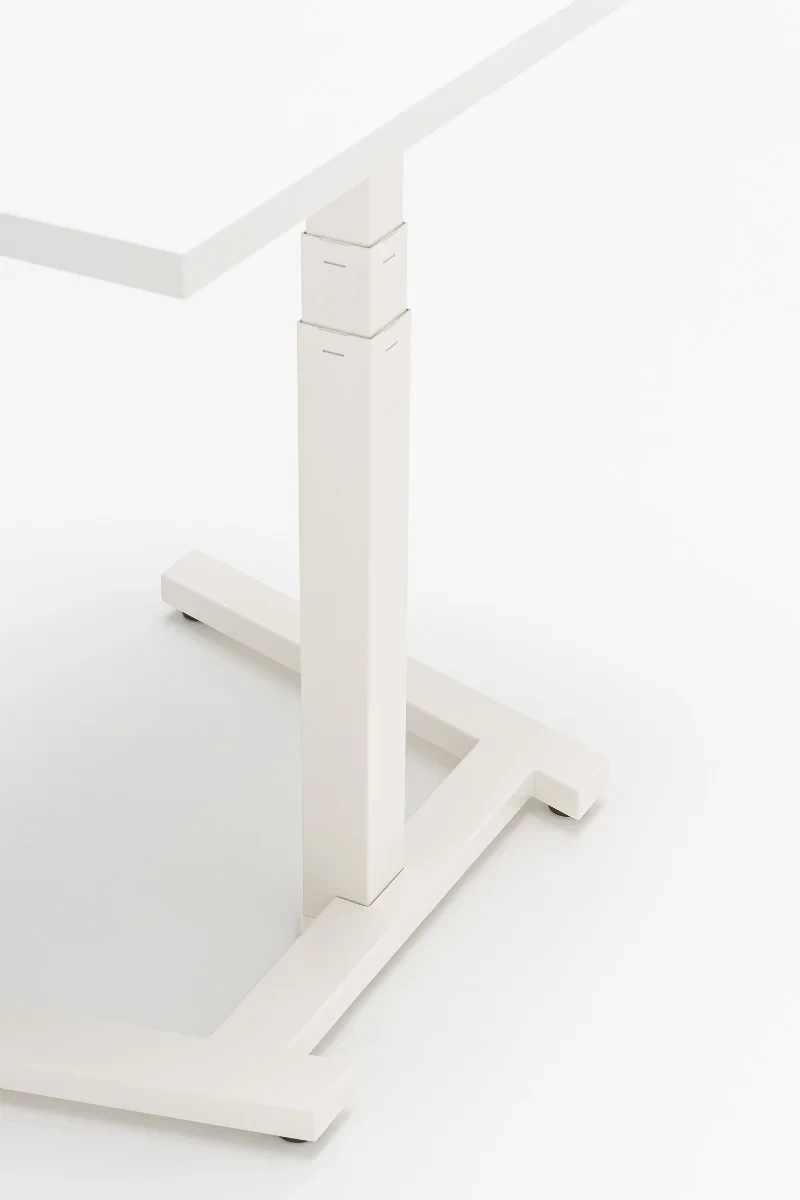 OGI ONE desk