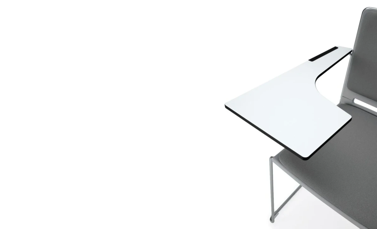 LaFilo with table