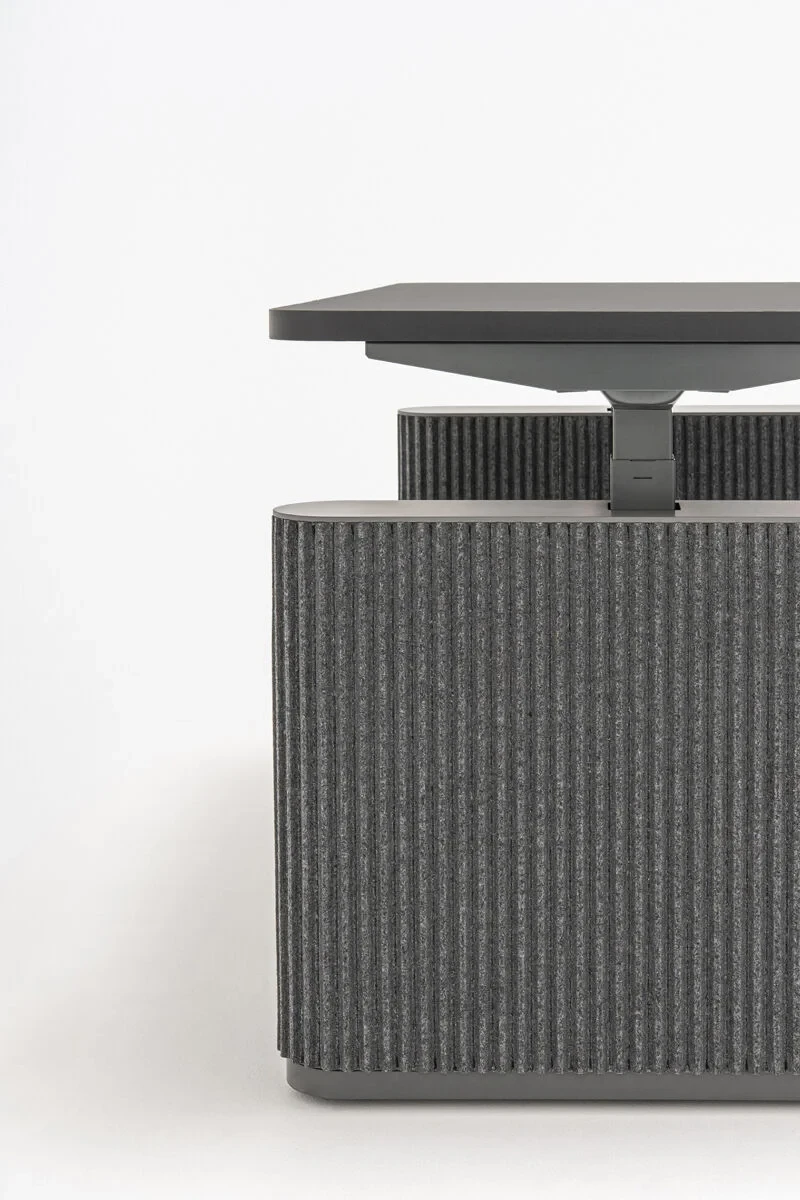 OGI DRIVE FELT work desk
