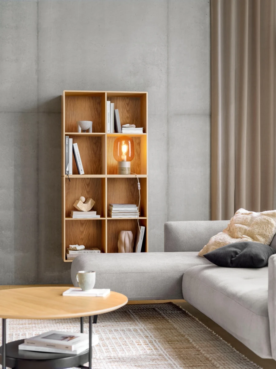 Como bookcase