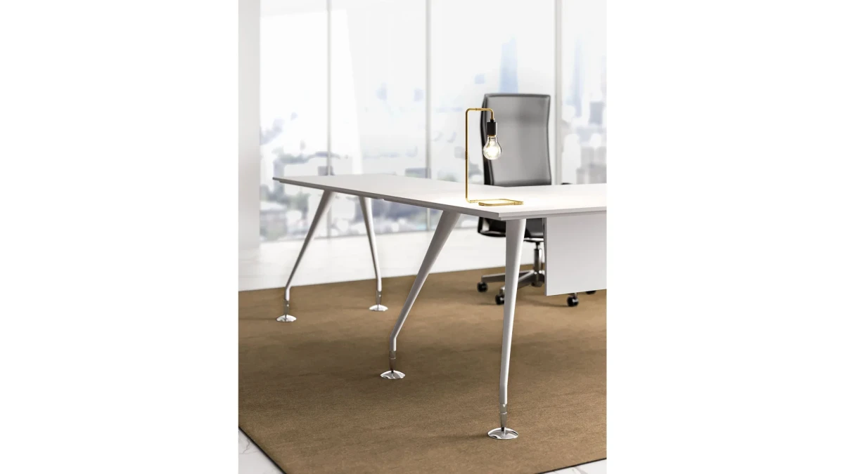 ENOSI executive desk