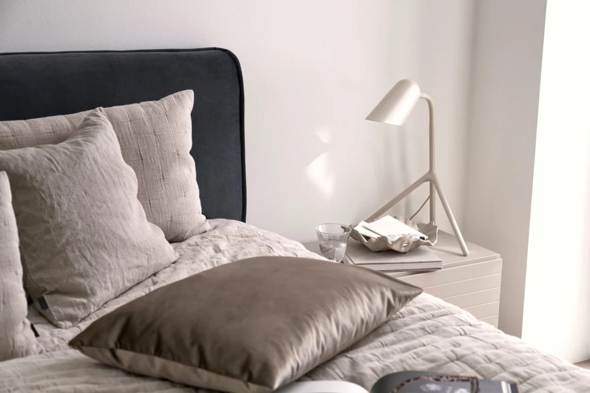 Lugano night stand